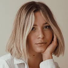 <em>Maria Gómez</em>